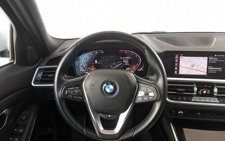 BMW 3 серия, 2021 год, 3 700 000 рублей, 13 фотография