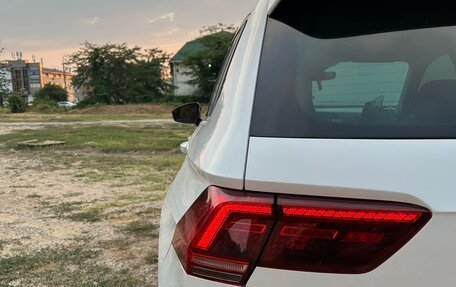 Volkswagen Tiguan II, 2019 год, 2 285 000 рублей, 5 фотография
