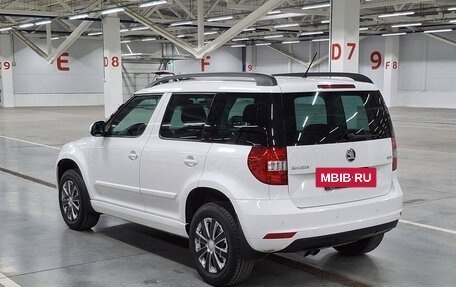 Skoda Yeti I рестайлинг, 2014 год, 1 119 000 рублей, 8 фотография