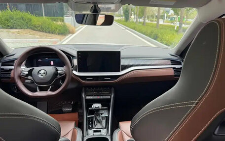Skoda Kodiaq I, 2022 год, 2 750 000 рублей, 8 фотография