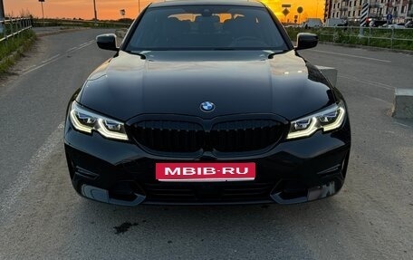 BMW 3 серия, 2019 год, 3 350 000 рублей, 1 фотография
