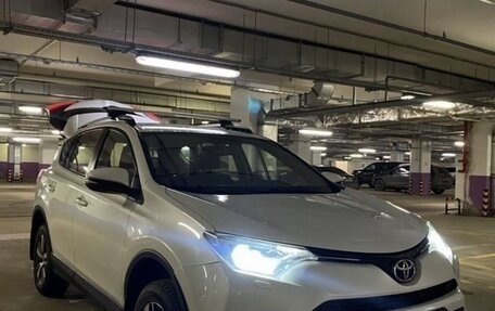 Toyota RAV4, 2016 год, 1 750 000 рублей, 7 фотография