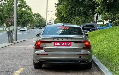 Volvo S60 III, 2022 год, 2 590 000 рублей, 5 фотография