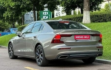 Volvo S60 III, 2022 год, 2 590 000 рублей, 4 фотография