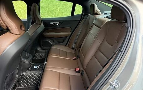 Volvo S60 III, 2022 год, 2 590 000 рублей, 14 фотография