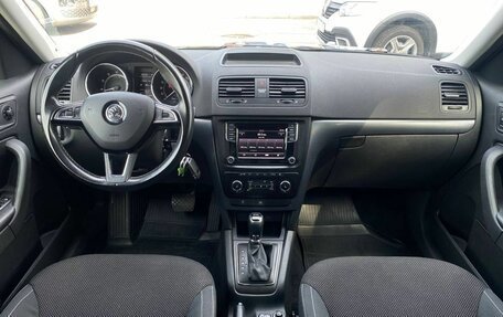Skoda Yeti I рестайлинг, 2017 год, 1 435 000 рублей, 10 фотография