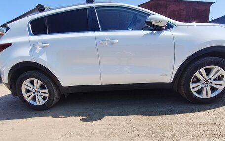 KIA Sportage IV рестайлинг, 2017 год, 2 360 000 рублей, 18 фотография