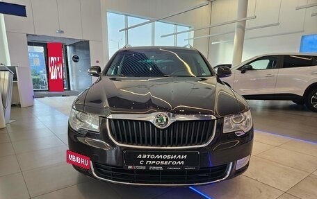 Skoda Superb III рестайлинг, 2012 год, 1 395 000 рублей, 2 фотография
