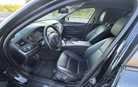 BMW 5 серия, 2010 год, 1 800 000 рублей, 12 фотография
