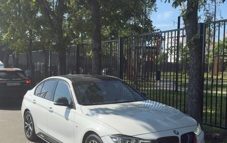 BMW 3 серия, 2016 год, 2 300 000 рублей, 2 фотография