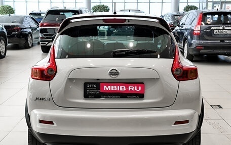 Nissan Juke II, 2014 год, 950 000 рублей, 10 фотография