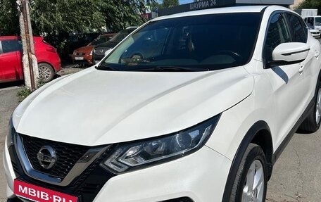 Nissan Qashqai, 2020 год, 2 100 000 рублей, 1 фотография