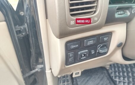 Toyota Land Cruiser 100 рестайлинг 2, 2004 год, 1 500 000 рублей, 19 фотография