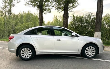 Chevrolet Cruze II, 2013 год, 900 000 рублей, 10 фотография