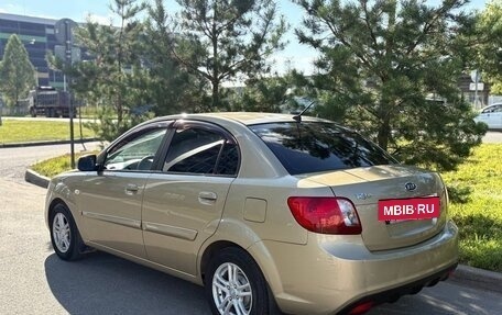 KIA Rio II, 2010 год, 599 000 рублей, 3 фотография