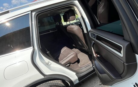 Volkswagen Touareg III, 2015 год, 2 750 000 рублей, 19 фотография
