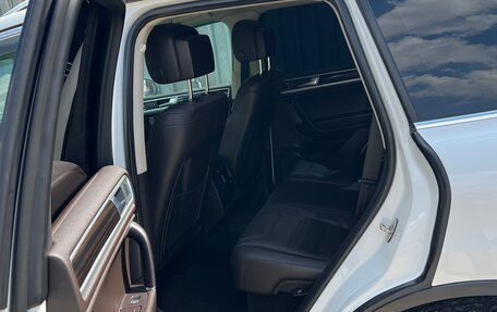 Volkswagen Touareg III, 2015 год, 2 750 000 рублей, 18 фотография