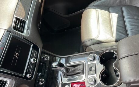 Volkswagen Touareg III, 2015 год, 2 750 000 рублей, 16 фотография