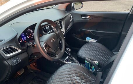 Hyundai Solaris II рестайлинг, 2020 год, 1 450 000 рублей, 10 фотография
