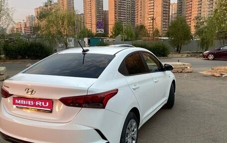 Hyundai Solaris II рестайлинг, 2020 год, 1 450 000 рублей, 5 фотография