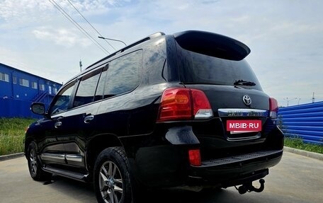 Toyota Land Cruiser 200, 2014 год, 3 595 000 рублей, 8 фотография