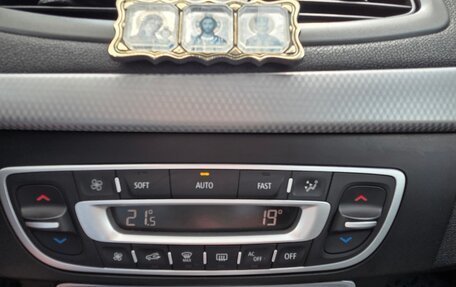 Renault Fluence I, 2012 год, 990 000 рублей, 23 фотография