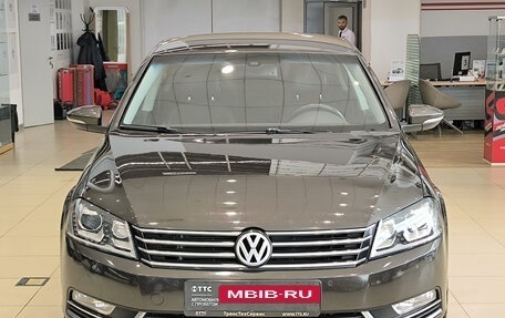 Volkswagen Passat B7, 2012 год, 950 000 рублей, 2 фотография