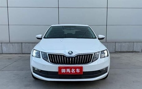 Skoda Octavia, 2022 год, 1 630 000 рублей, 2 фотография