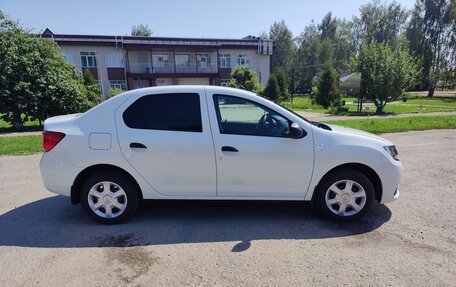 Renault Logan II, 2018 год, 1 150 000 рублей, 8 фотография