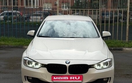 BMW 3 серия, 2014 год, 1 630 000 рублей, 11 фотография