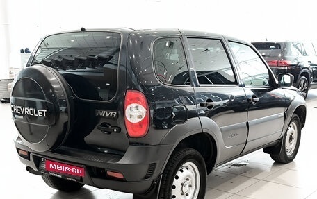 Chevrolet Niva I рестайлинг, 2016 год, 685 000 рублей, 6 фотография