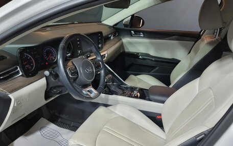 KIA K5, 2021 год, 2 500 000 рублей, 7 фотография