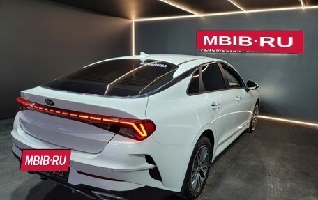 KIA K5, 2021 год, 2 500 000 рублей, 4 фотография