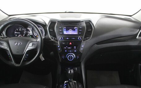 Hyundai Santa Fe IV, 2018 год, 2 490 000 рублей, 15 фотография