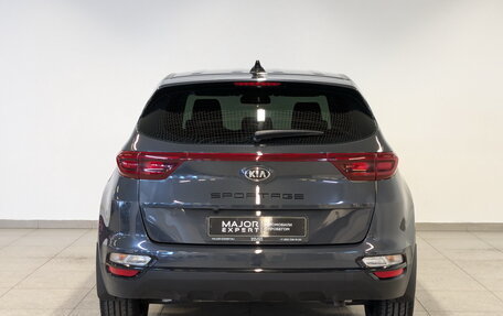 KIA Sportage IV рестайлинг, 2021 год, 2 340 000 рублей, 6 фотография