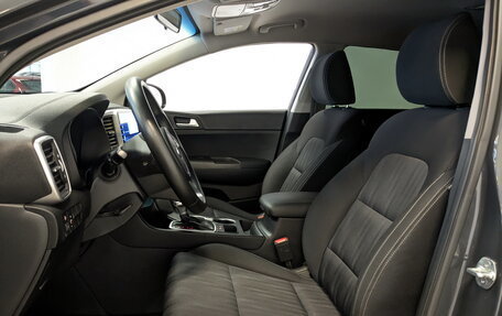 KIA Sportage IV рестайлинг, 2021 год, 2 340 000 рублей, 20 фотография