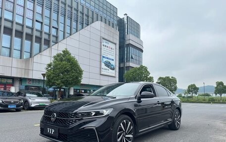 Volkswagen Passat B8 рестайлинг, 2022 год, 2 340 000 рублей, 5 фотография