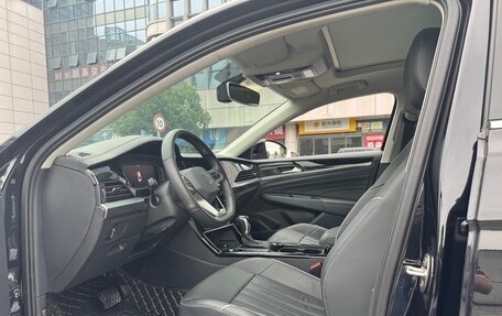 Volkswagen Passat B8 рестайлинг, 2022 год, 2 340 000 рублей, 23 фотография