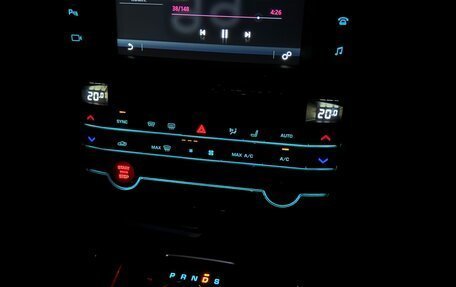 Jaguar XE I рестайлинг, 2016 год, 1 500 000 рублей, 8 фотография