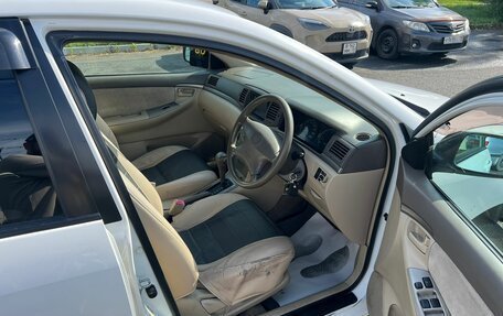 Toyota Corolla, 2005 год, 599 999 рублей, 13 фотография