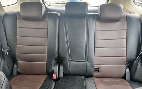 Mitsubishi Outlander III рестайлинг 3, 2020 год, 2 300 000 рублей, 8 фотография