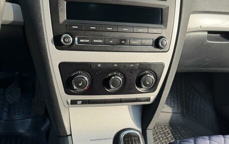 Skoda Octavia, 2012 год, 800 000 рублей, 15 фотография