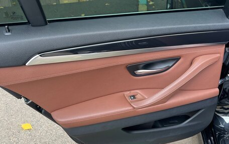 BMW 5 серия, 2014 год, 2 350 000 рублей, 23 фотография
