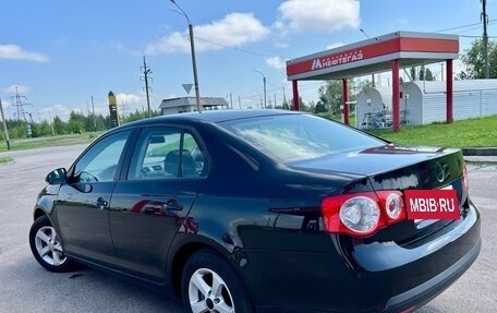 Volkswagen Jetta VI, 2009 год, 619 000 рублей, 5 фотография