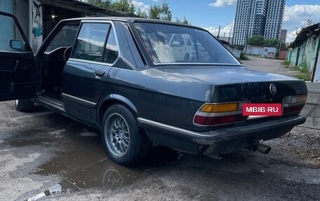 BMW 5 серия, 1985 год, 220 000 рублей, 4 фотография