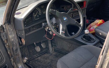 BMW 5 серия, 1985 год, 220 000 рублей, 8 фотография