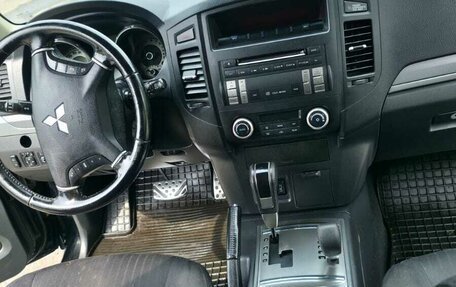 Mitsubishi Pajero IV, 2014 год, 2 350 000 рублей, 11 фотография