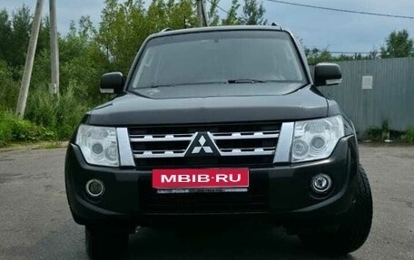 Mitsubishi Pajero IV, 2014 год, 2 350 000 рублей, 1 фотография