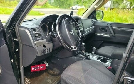 Mitsubishi Pajero IV, 2014 год, 2 350 000 рублей, 10 фотография