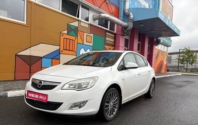 Opel Astra J, 2011 год, 720 000 рублей, 1 фотография